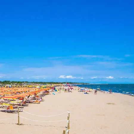 Completely Refurbished Flat Near The Rosolina Mare